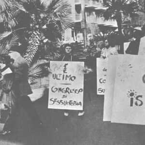 1972 - Manifestazione di Sanremo - da - Fuori! n. 1, giugno 1972, pagina 4 (2).jpg